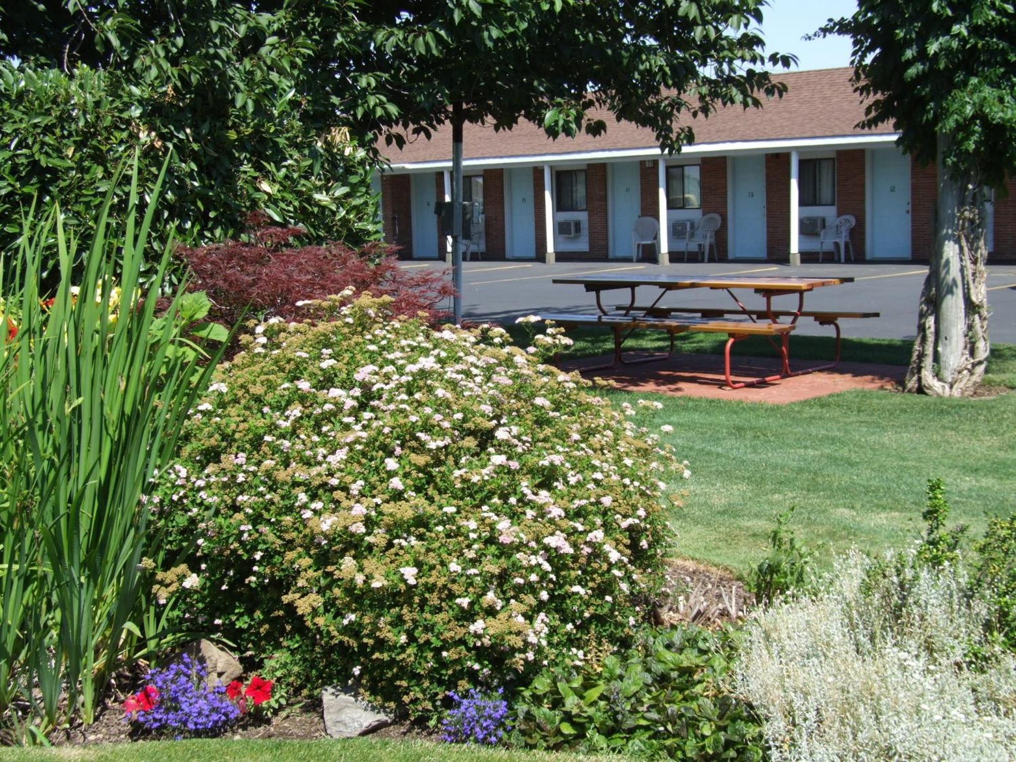 Walla Walla Garden Motel Bagian luar foto