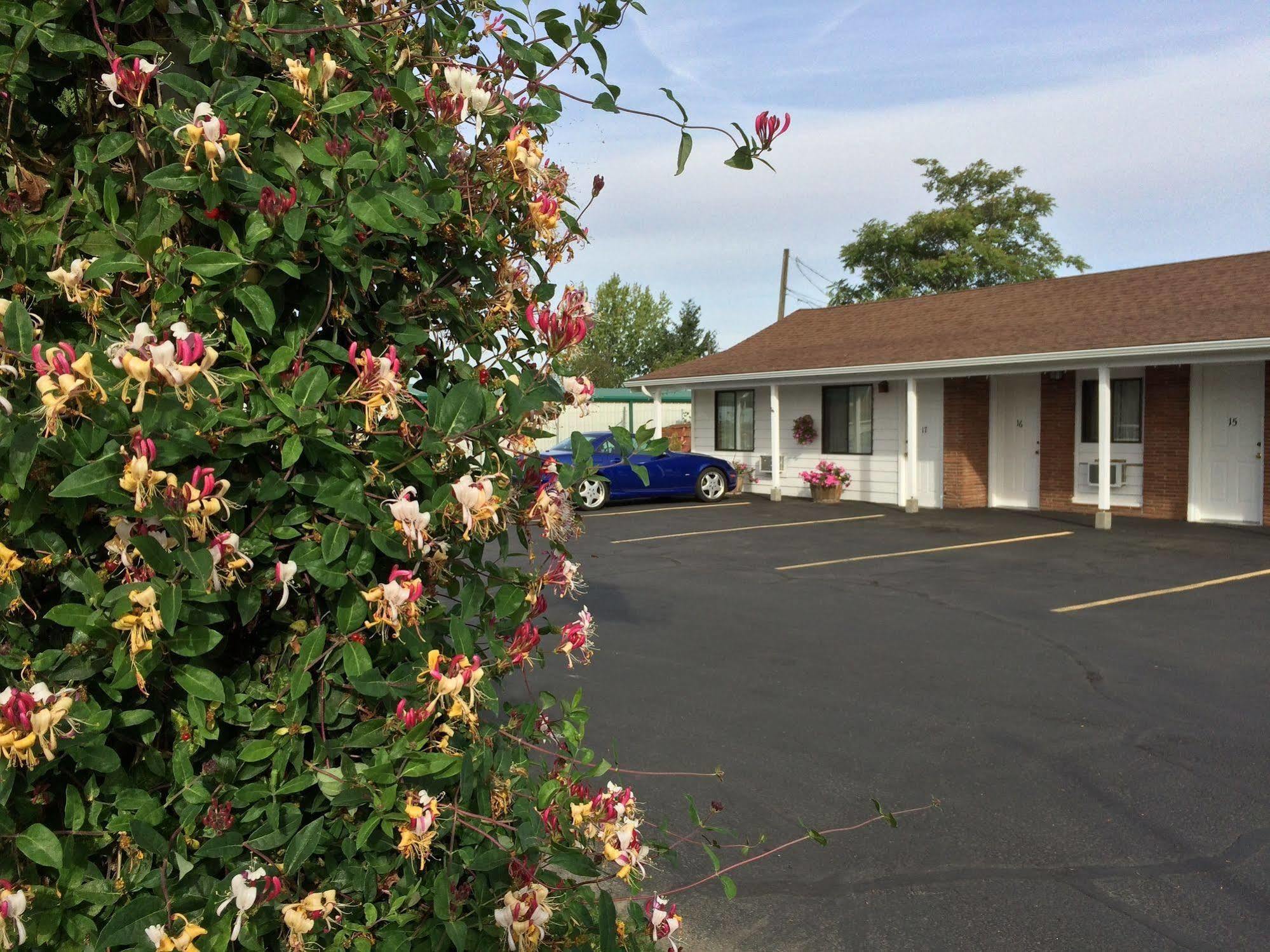 Walla Walla Garden Motel Bagian luar foto